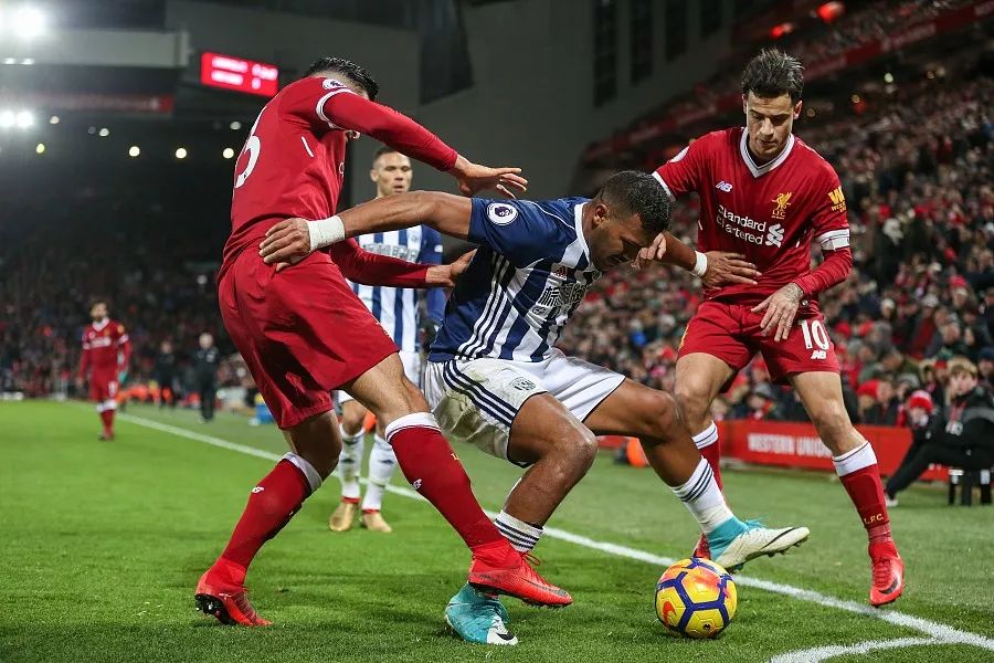 年薪2亿年薪，转会费将超过5300万！沙特不放弃萨拉赫，新月最可能出手