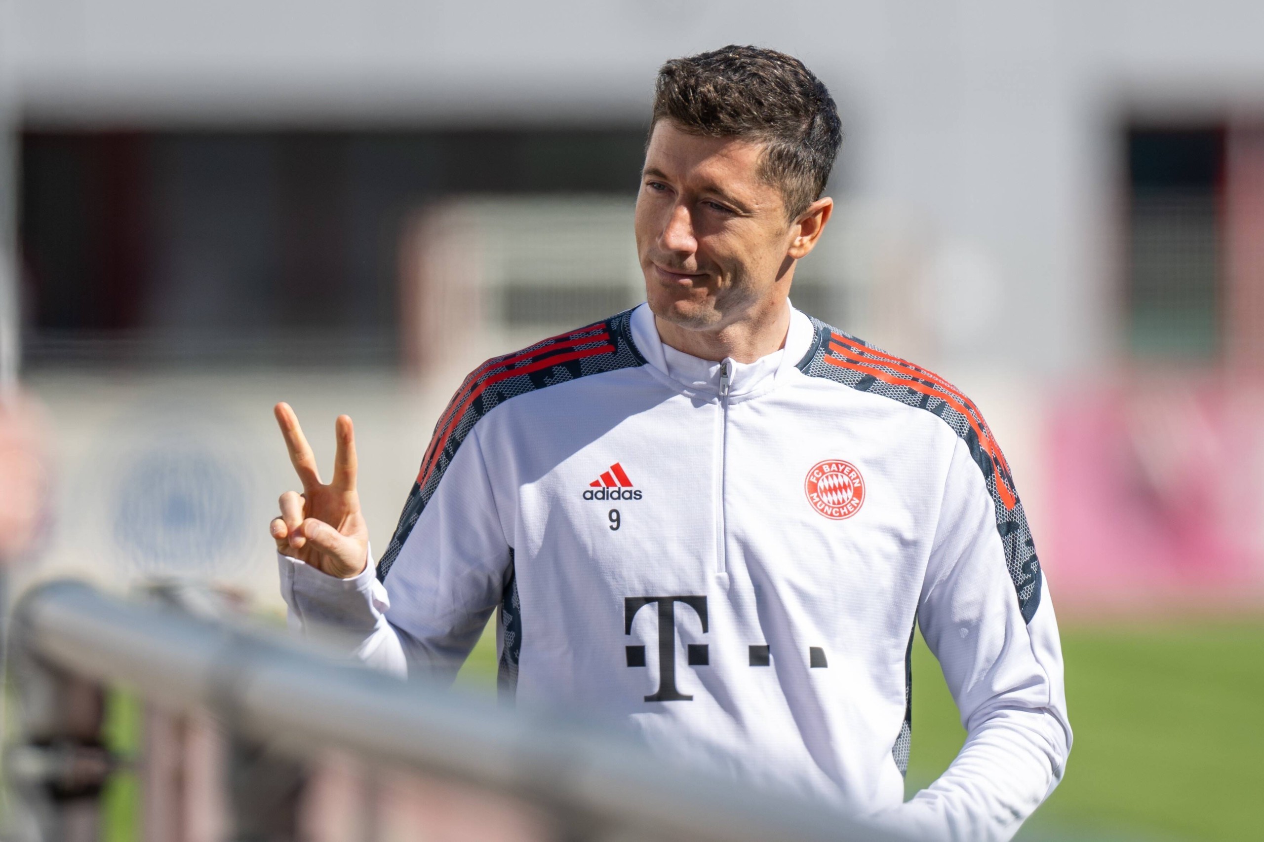 孔德：今天是属于我的一天，第二个进球是误打误撞