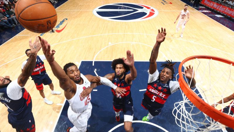 时间线回顾：萨拉赫连续3场替补情绪爆发，不会随队出征欧冠